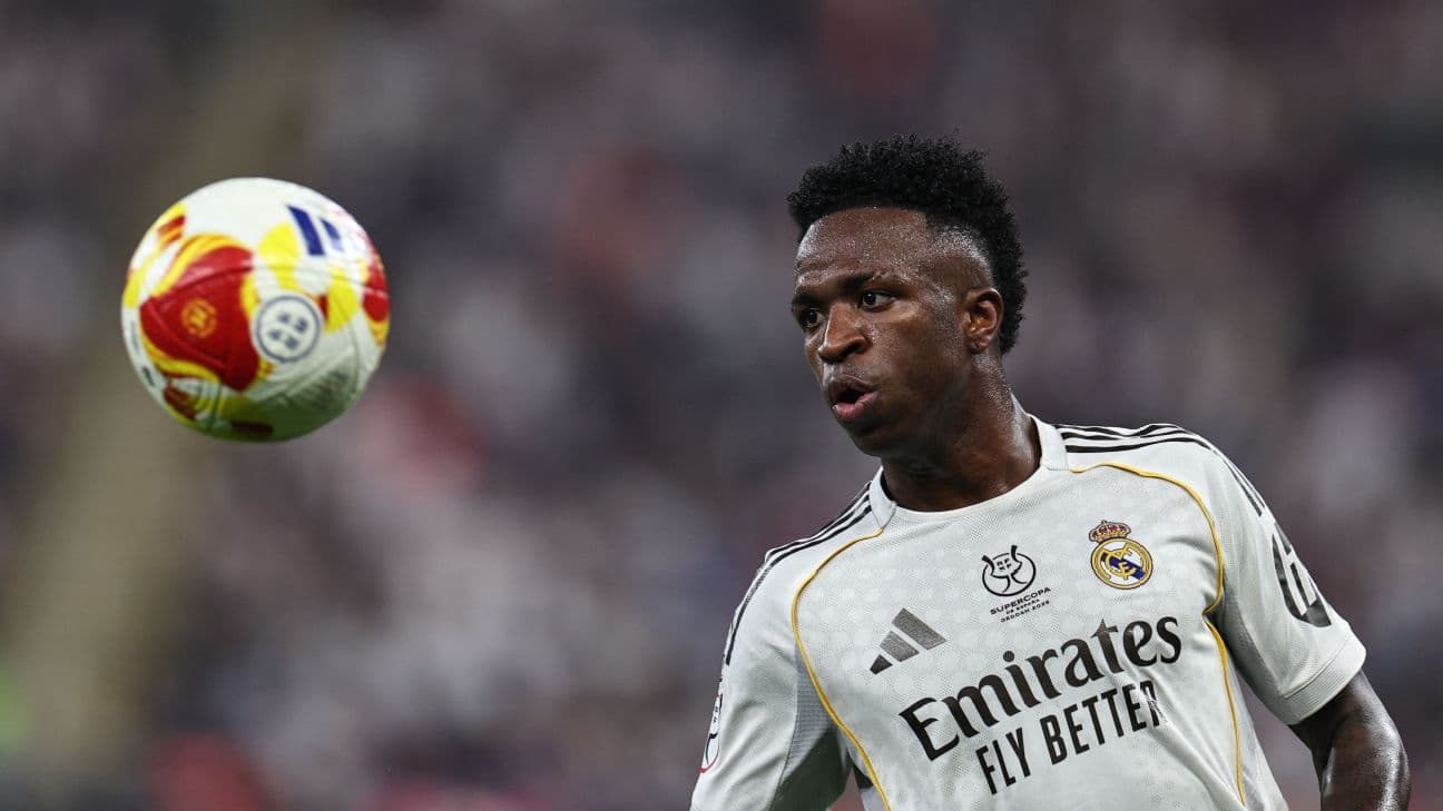 Vinícius Júnior back in Real Madrid training amid Arsenal transfer links