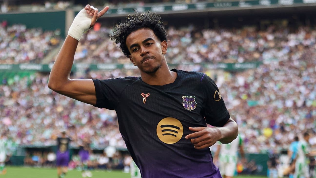 Yamal helps Barcelona match best ever LaLiga start ahead of El Clásico 