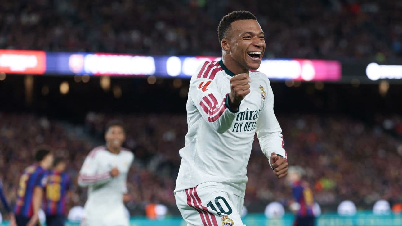 Kylian Mbappé scores 100th goal for Real Madrid in dramatic Clásico win