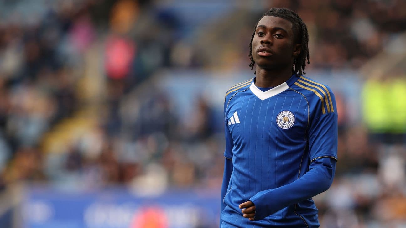 Man City beat Arsenal to signing of Leicester teenager Jeremy Monga