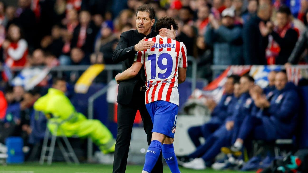 Diego Simeone: Julián Álvarez central to Atlético Madrid plans despite Barcelona interest