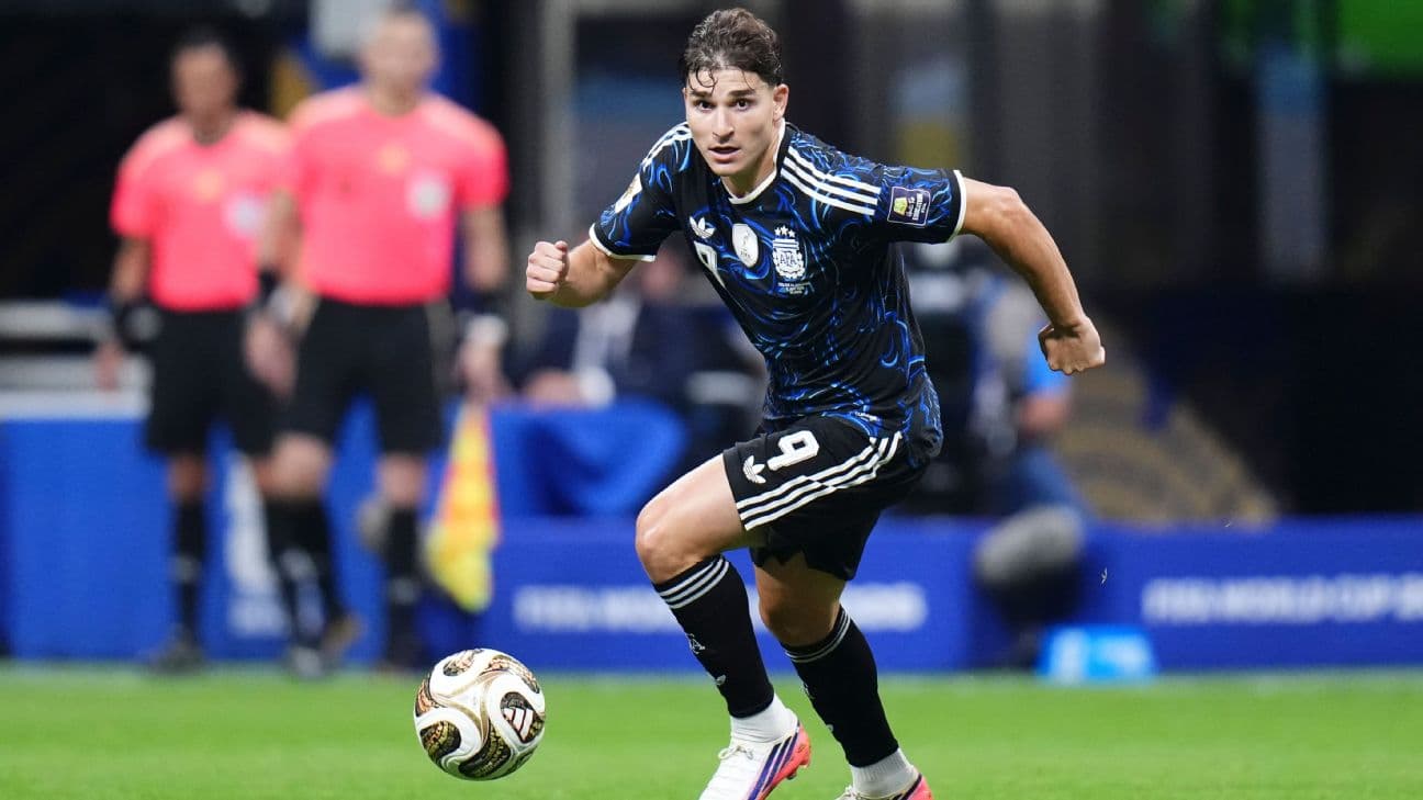 Transfer rumors, news: Arsenal to replace Gyökeres with Álvarez?