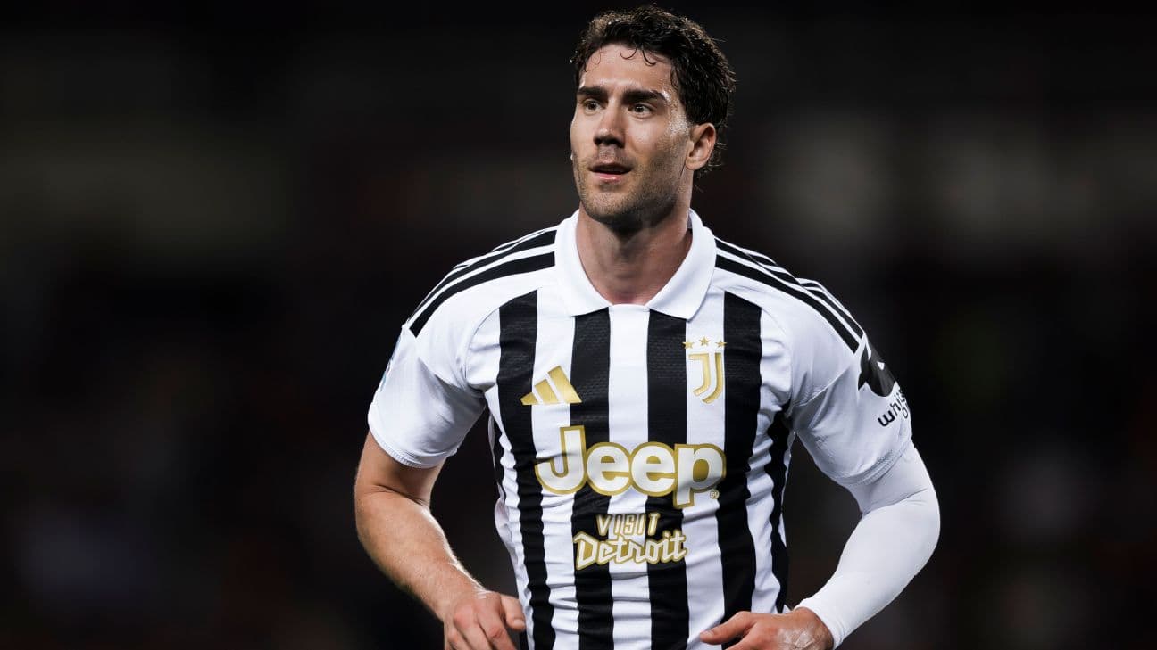 Transfer rumors, news: Barça could look at move for either Vlahovic or Núñez